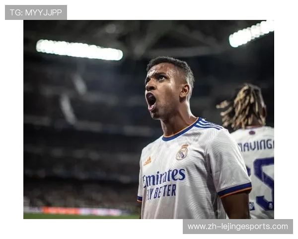 足球界恶搞大集合：搞笑球星瞬间回顾，笑料不断，足坛趣事层出不穷